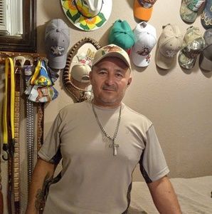 Meet your Posher, Silvino